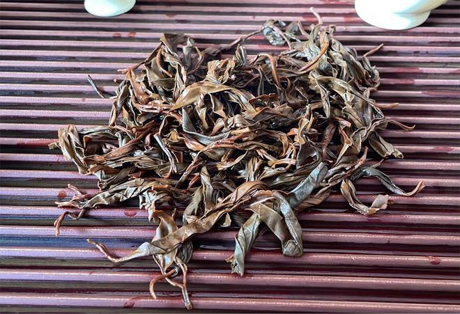 买茶时找茶农还是找茶商？你会怎么选？(图1)