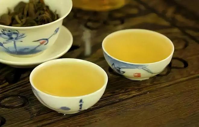 1斤茶210万比黄金还贵的“天价茶”茶树超3200年真的值吗？(图14)