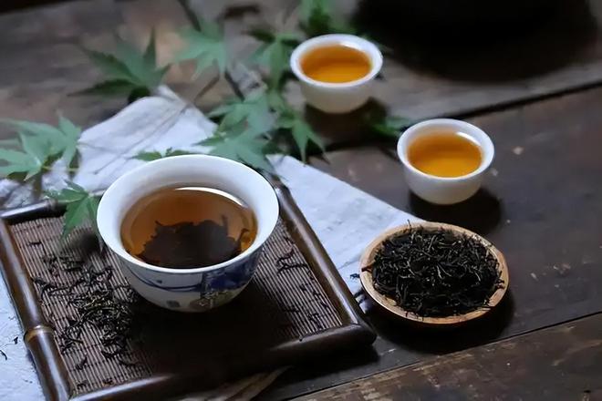 1斤茶210万比黄金还贵的“天价茶”茶树超3200年真的值吗？(图15)