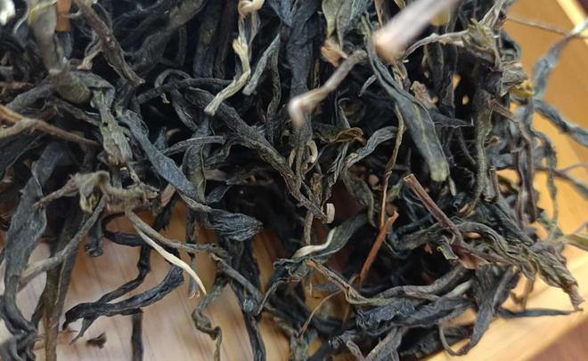 茶叶市场冰火两重天茶商和茶客都清醒了：不再为虚高的茶价买单(图1)